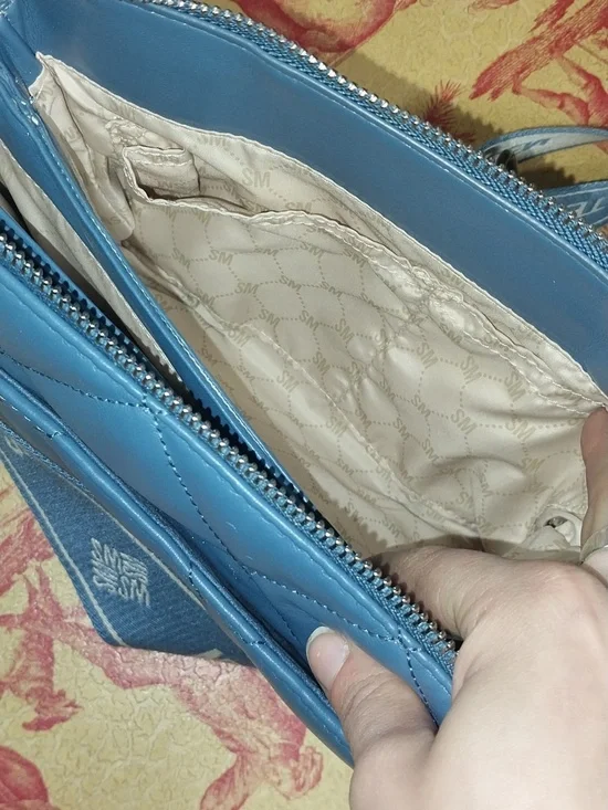 Steve Madden Blue Quilted Crossbody with Branded Strap - Picture 5 of 6